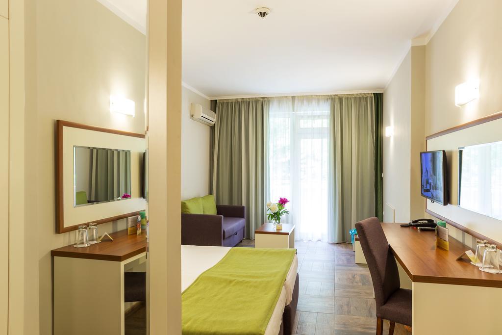 Ljuljak Hotel Golden Sands Camera foto